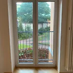 Apartament Moderne In *