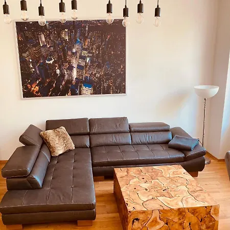 Moderne In Apartment *